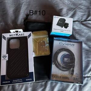 Black Phone Case - Compatible with iPhone 16 Pro 6.3in